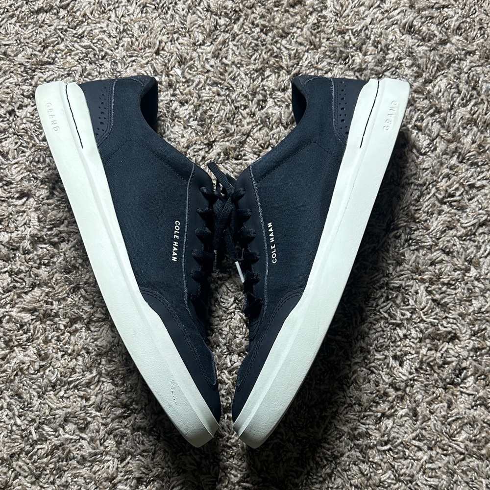 Cole Haan Grand Men's Black and White Sneakers Size 13